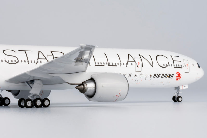 NG Models Air China Star Alliance (Standard) Boeing 777-300ER B-2032 1/400 Scale