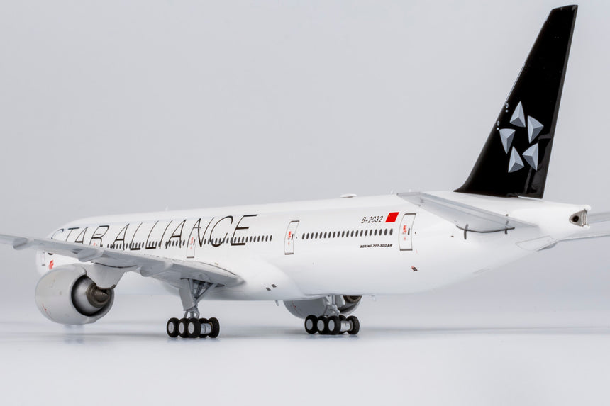 NG Models Air China Star Alliance (Standard) Boeing 777-300ER B-2032 1/400 Scale