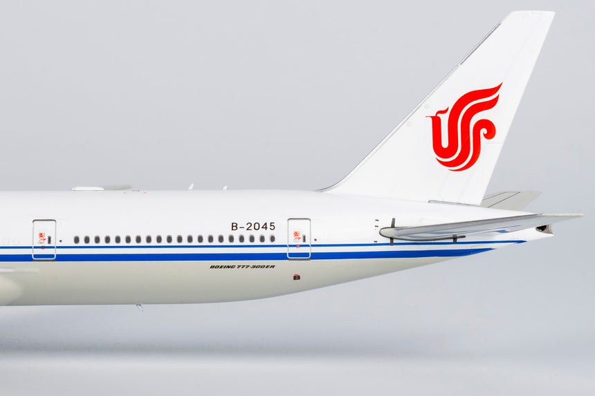 NG Models Air China Boeing 777-300ER B-2045 1/400 Aircraft Scale Model
