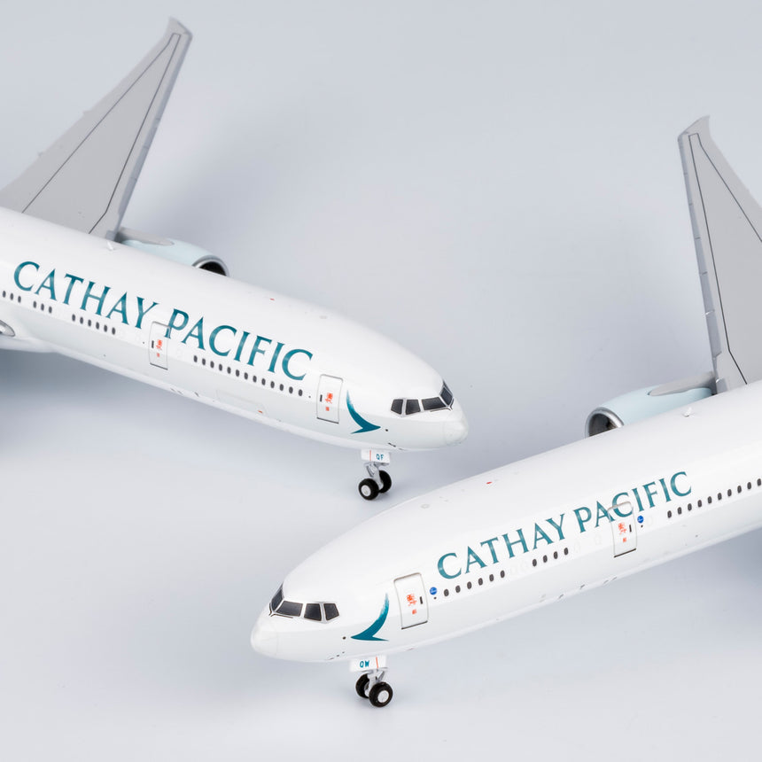 NG Models Cathay Pacific Airways Boeing 777-300ER B-KQW 1/400 Aircraft Scale Model