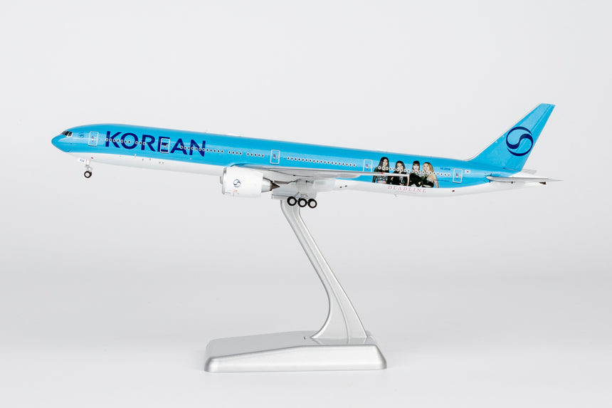 NG Models Korean Air Boeing 777-300ER HL2016 (Ultimate) 1/400 Aircraft Scale Model
