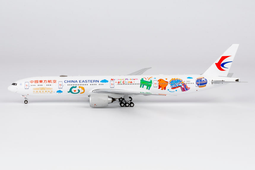 NG Models China Eastern Airlines Boeing 777-300ER B-7882 1/400 Aircraft Scale Model