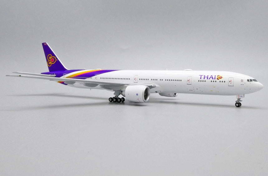JC Wings Thai Airways Boeing 777-300ER (HS-TTB) 1/400 Aircraft Scale Model