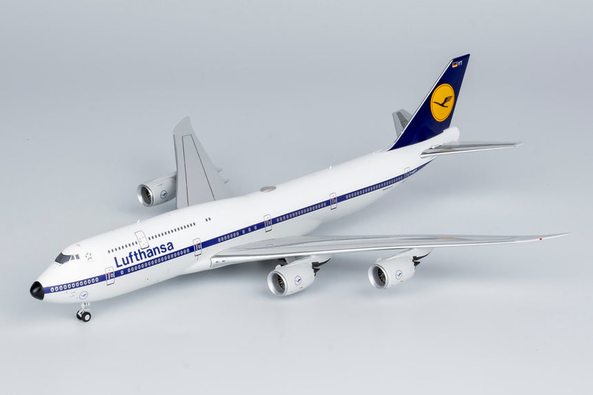 NG Models Lufthansa Boeing 747-8-D-ABYT retro colors (ULTIMATE COLLECTION) 1/400 Scale