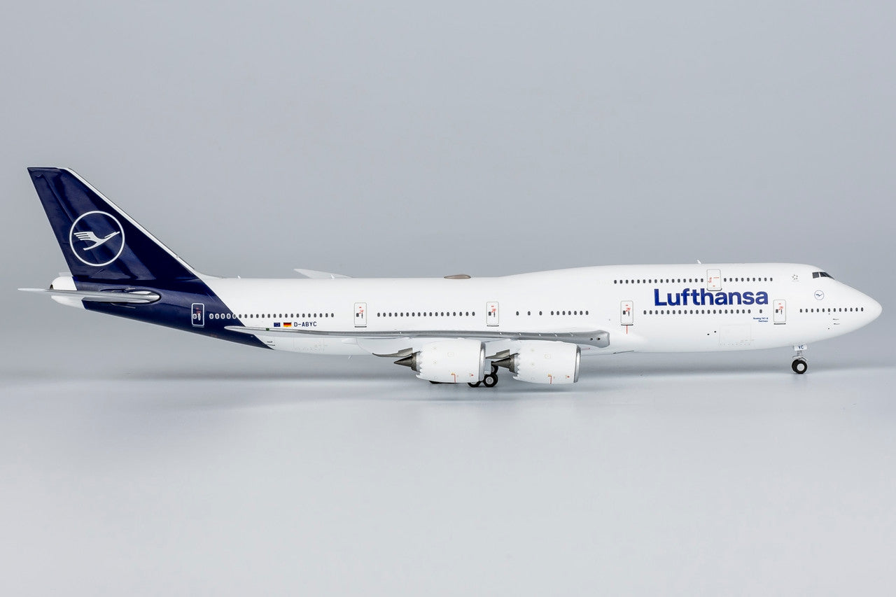 NG Models Lufthansa Boeing 747-8 D-ABYC n/c 1/400 78028 - Model