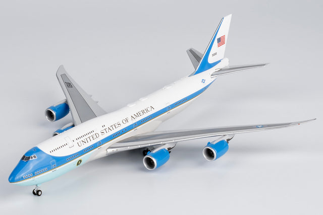 NG Models United States - US Air Force (USAF) (Classic Version) VC-25B Boeing (747-8) 30000 1/400 Aircraft Scale Model