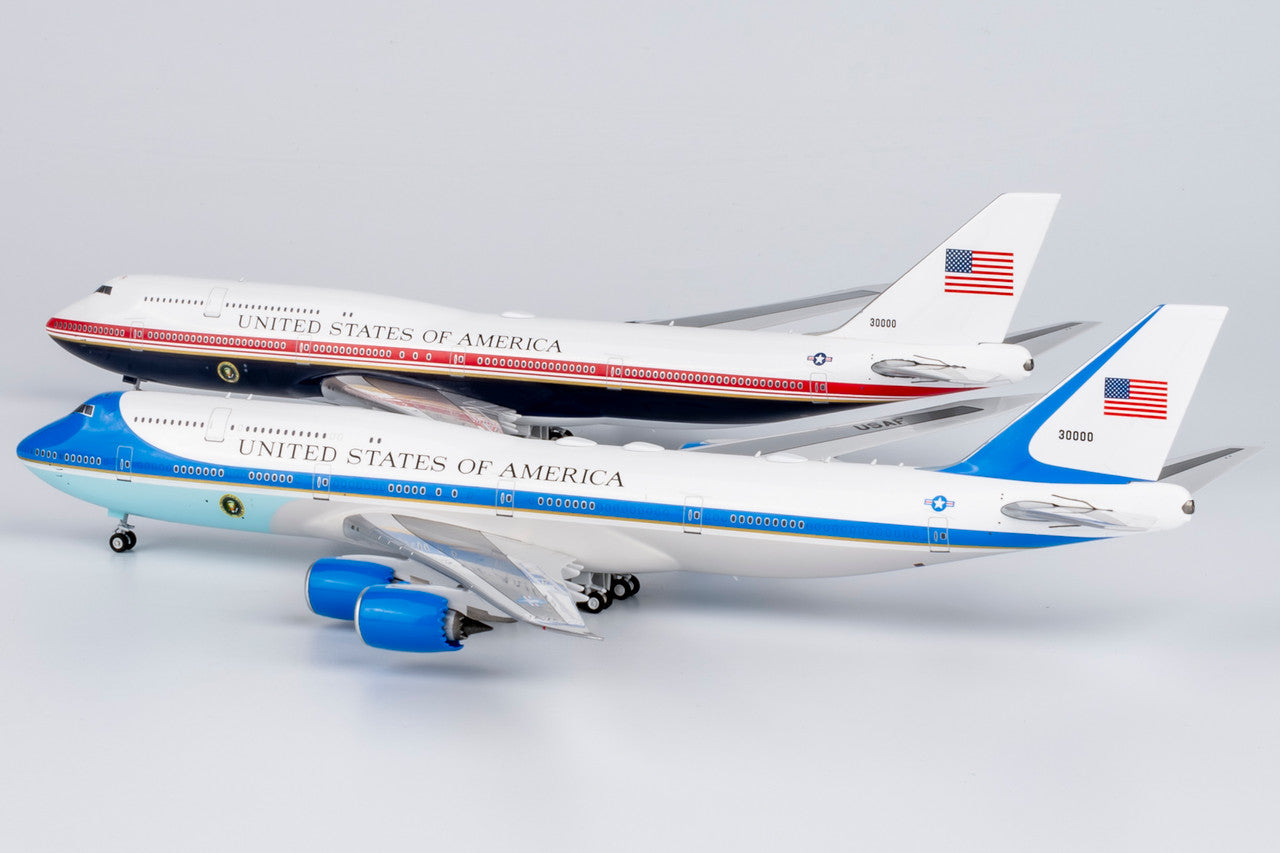 NG Models United States - US Air Force (USAF) (Classic Version) VC-25B Boeing (747-8) 30000 1/400 Aircraft Scale Model