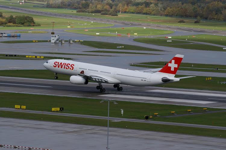 Phoenix Swiss Airbus A330-300 HB-JHF 1/400 Scale