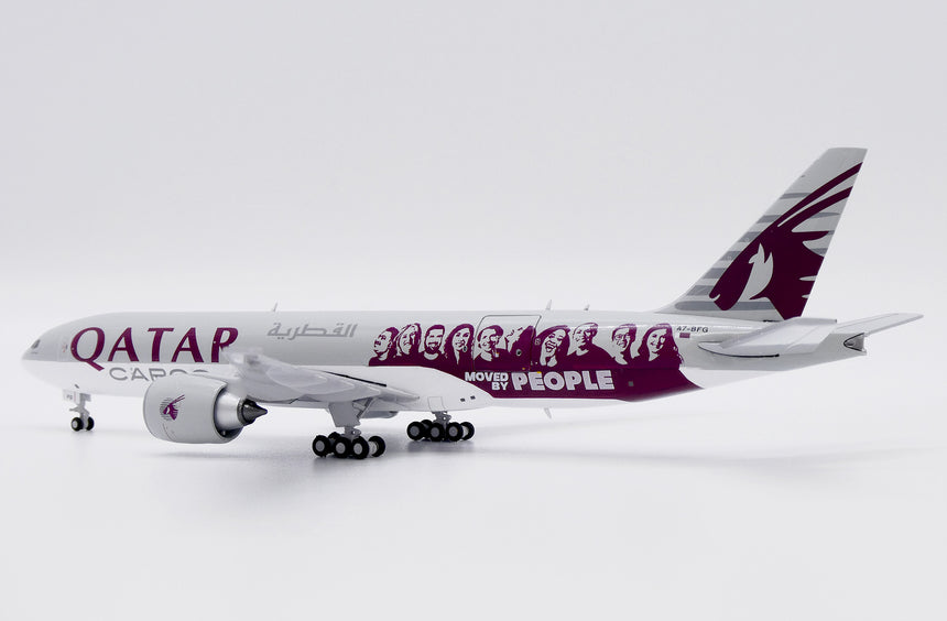 JC Wings Qatar Cargo Boeing 777-200LRF (A7-BFG) "Moved by People" 1/400 Aircraft Scale Model