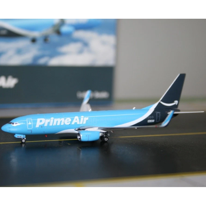 Phoenix PrimeAir Boeing 737-800 N448CC 1/400 Aircraft Scale Model