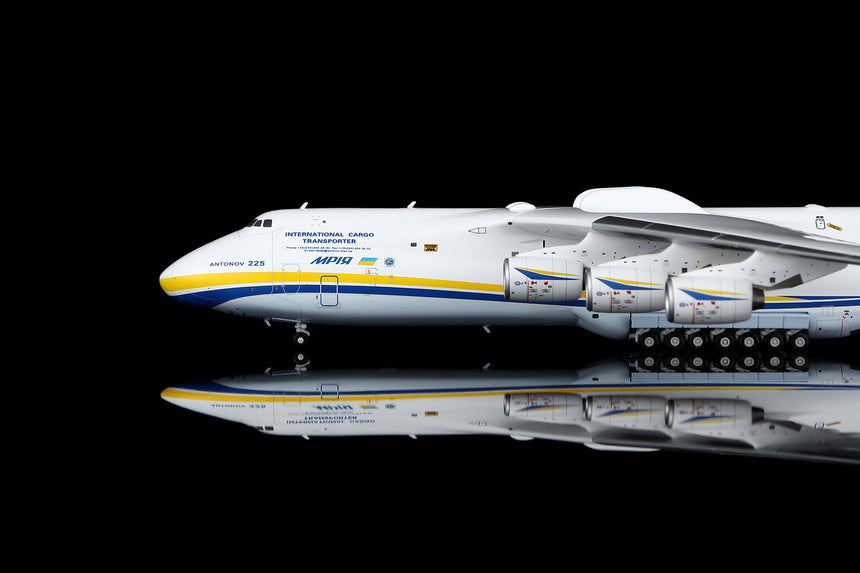HX Models Antonov Airlines Antonov AN-225 UR-82060 1/400 Aircraft Scale Model