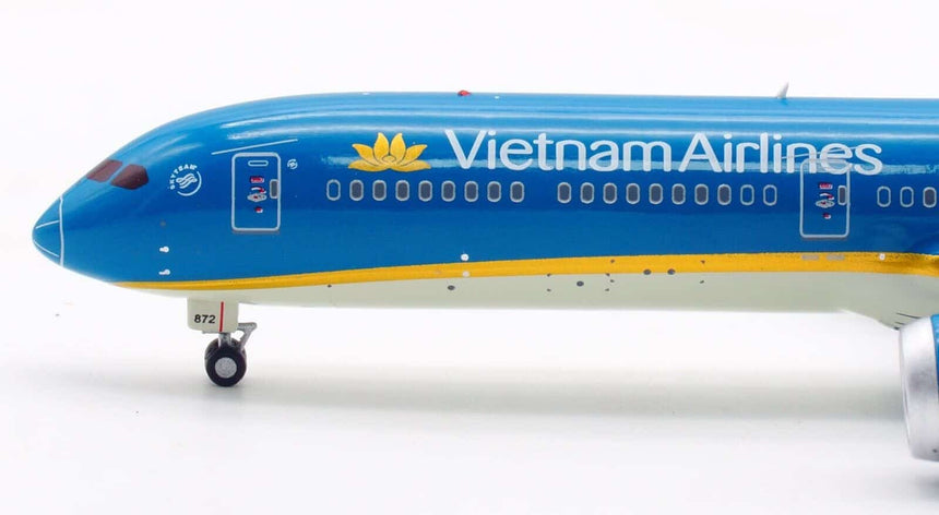 Aviation400 Vietnam Airlines Boeing 787-10 Dreamliner VN-A872 (with detachable gear) 1/400 Aircraft Scale Model