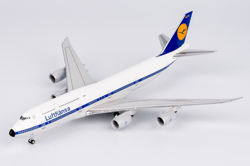 NG Models Lufthansa Retro Colors Boeing B747-8 D-ABYT Lite Edition 1/400 Scale