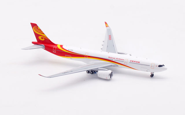 Aviation400 Hainan Airlines Airbus A330-900 B-32MU (detachable gear) 1/400 Aircraft Scale Model