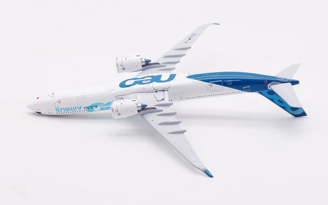 Aviation400 Airbus Industrie Airbus A330-900 F-WTTN (detachable gear) 1/400 Aircraft Scale Model