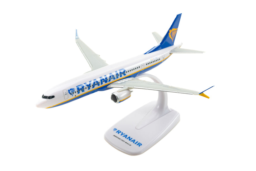 PPC Models Ryanair Boeing 737 MAX Snap-Fit Model Plane 1/200 Aircraft Scale Model