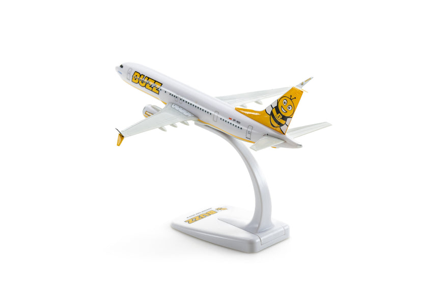 BUZZ Boeing 737 Max8 SP-RZA 1/200 20cm - Snap-fit Aircraft Scale Model