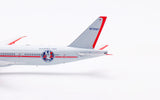 Aviation400 American Airlines Boeing 777-323/ER N735AT (detachable gear) 1/400 Aircraft Scale Model