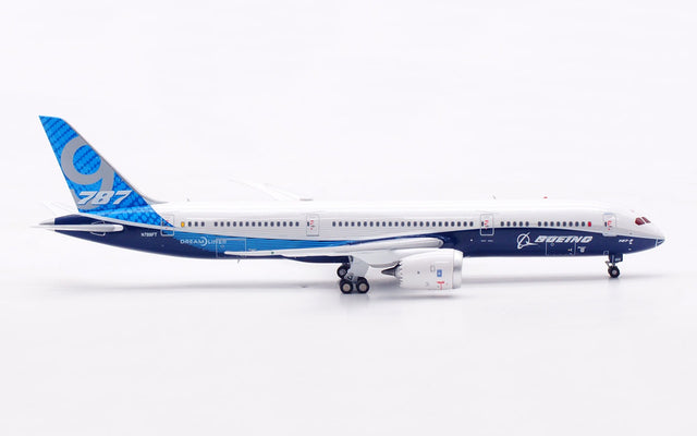 Aviation400 Boeing Boeing 787-9 Dreamliner N789FT (detachable gear) 1/400 Aircraft Scale Model
