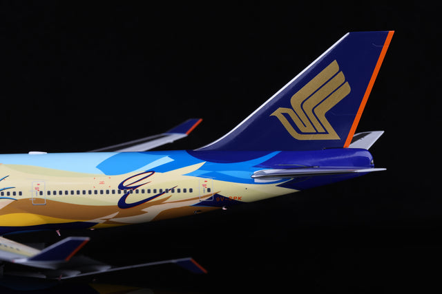 SQ Wings Singapore Airlines "Tropical" Boeing B747-400 9V-SPK 1/200 Aircraft Scale Model