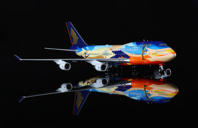 SQ Wings Singapore Airlines "Tropical" Boeing B747-400 9V-SPK 1/200 Aircraft Scale Model