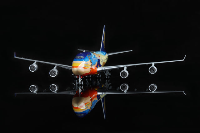 SQ Wings Singapore Airlines "Tropical" Boeing B747-400 9V-SPK 1/200 Aircraft Scale Model