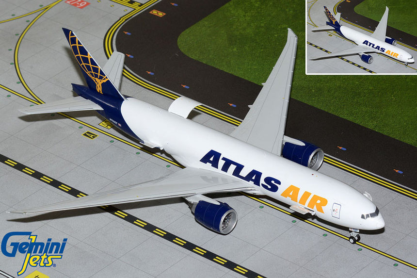 GeminiJets Atlas Air Boeing B777-200LRF N703GT (Interactive Series) 1/200 Scale