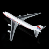 SQ Wings China Cargo Airlines Boeing B747-400F B-2428 1/200 Aircraft Scale Model