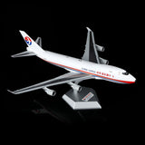 SQ Wings China Cargo Airlines Boeing B747-400F B-2428 1/200 Aircraft Scale Model
