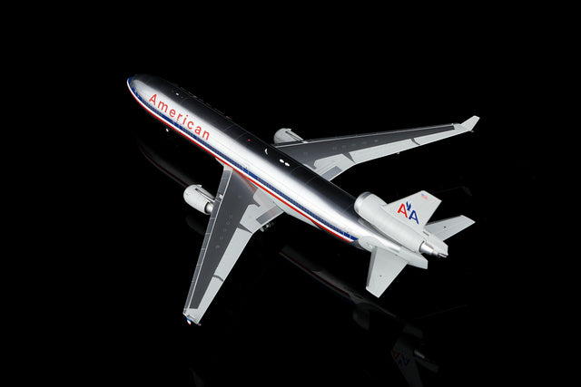 SQ Wings American Airlines McDonnell Douglas MD-11 N1766A 1/200 Aircraft Scale Model
