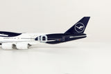 SQ Wings Lufthansa Boeing B747-8 D-ABYN 1/200 Aircraft Scale Model