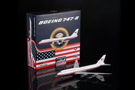 SQ Wings UNITED STATES OF AMERICA Air Force One Boeing B747-8 30000 1/200 Aircraft Scale Model