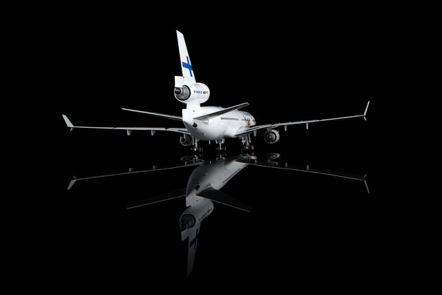SQ Wings Finnair McDonnell Douglas MD-11 OH-LGC "Santa Claus" 1/200 Aircraft Scale Model