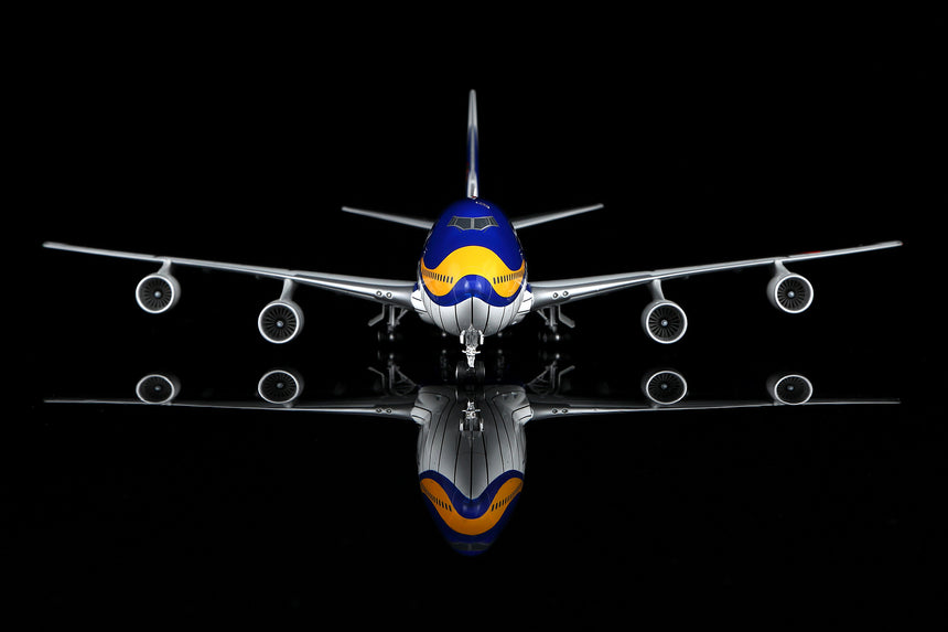 SQ Wings ANA "Marine Jumbo" Boeing B747-400D JA88963 1/200 Aircraft Scale Model