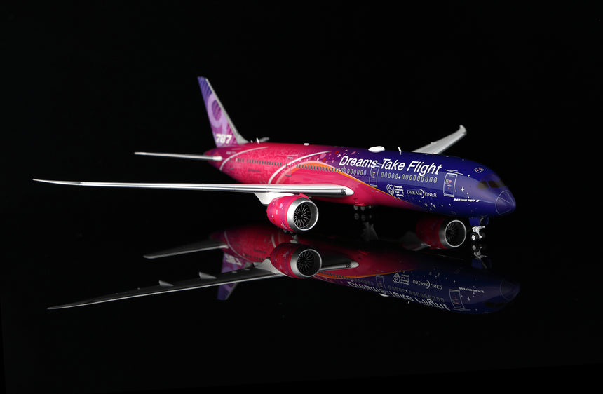 SQ Wings Boeing Company "Dreams Take Flight" Boeing B787-9 N1015B 1/200 Aircraft Scale Model