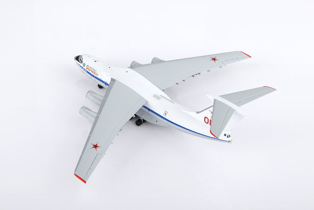 SQ Wings Russian Air Force Ilyushin IL-76MD Red 01 1/200 Aircraft Scale Model