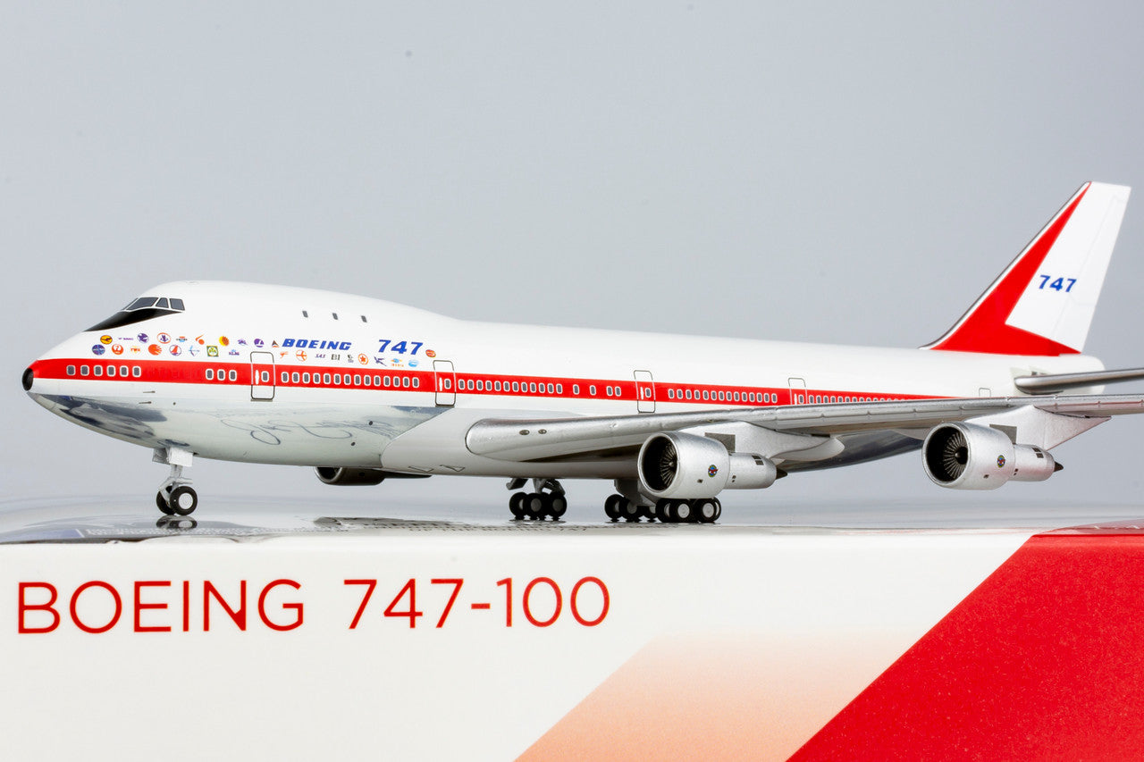 NG Models The Boeing Company Boeing 747-100 N7470 (without antennas) Lite Edition 1/400 Aircraft Scale Model
