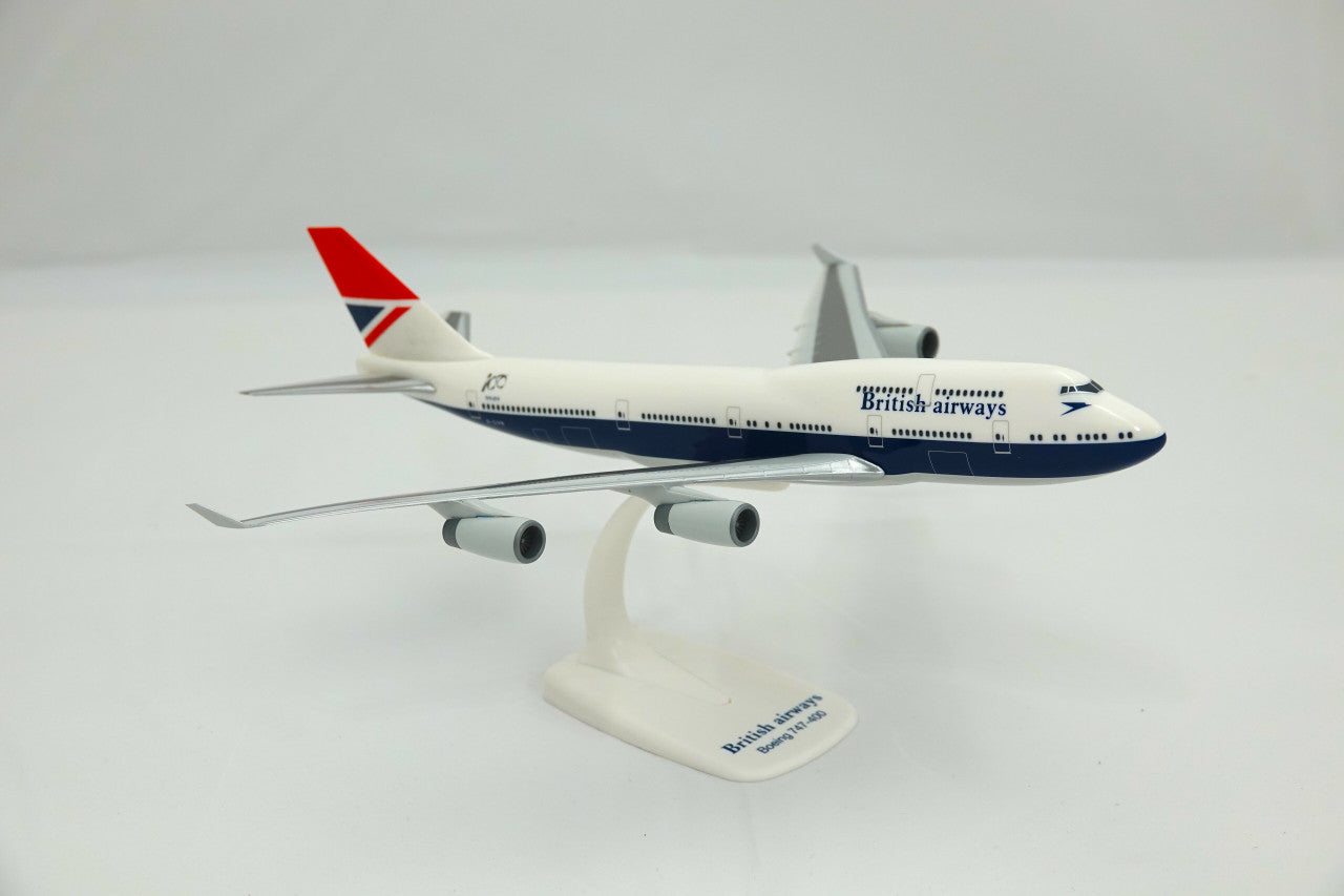 British Airways Snap-fit Boeing 747-400 Negus 1/250 Aircraft Scale Model
