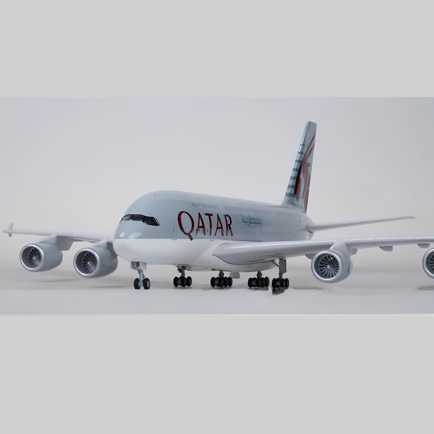 Qatar Airways Airbus A380-800 36.5cm Aircraft Model