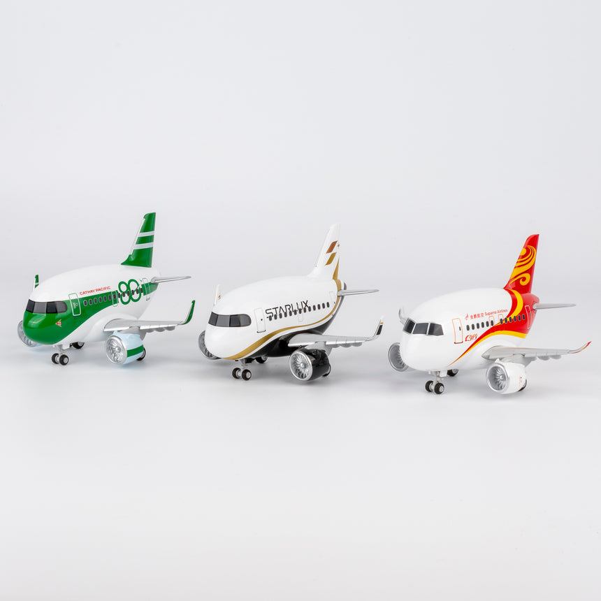 CUMO Wings C919 Cute Aircraft Model – Suparna Airlines Special Edition Snap-Fit ABS Collectible with Display Stand 10.5×12.5×7.5 cm