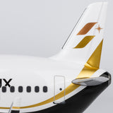 CUMO Wings Airbus A321neo Cute Aircraft Model – STARLUX Airlines Edition - Snap-Fit ABS Collectible Airplane with Display Stand 10.5×12.5×7.5 cm