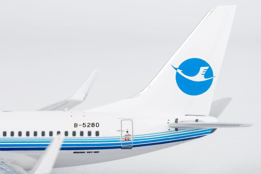 NG Models Xiamen Airlines (revised old colors 第二代改革乐章) Boeing 737-700/w B-5280 1/400 Aircraft Scale Model