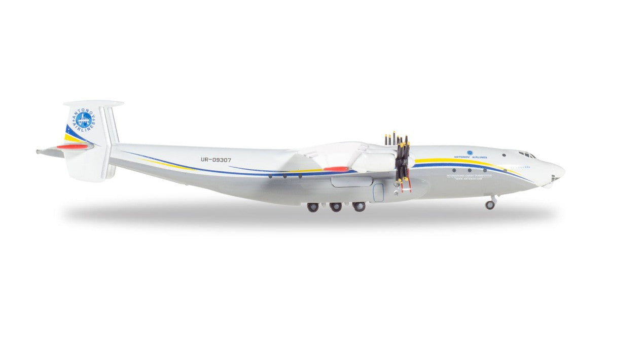 Herpa Antonov Airlines Antonov AN-22 Antei 1/500 Aircraft Scale Model