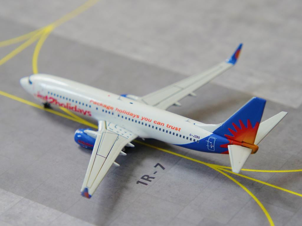 Jet2 Holidays Boeing 737-800 G-JZBS 1/400 Aircraft Scale Model