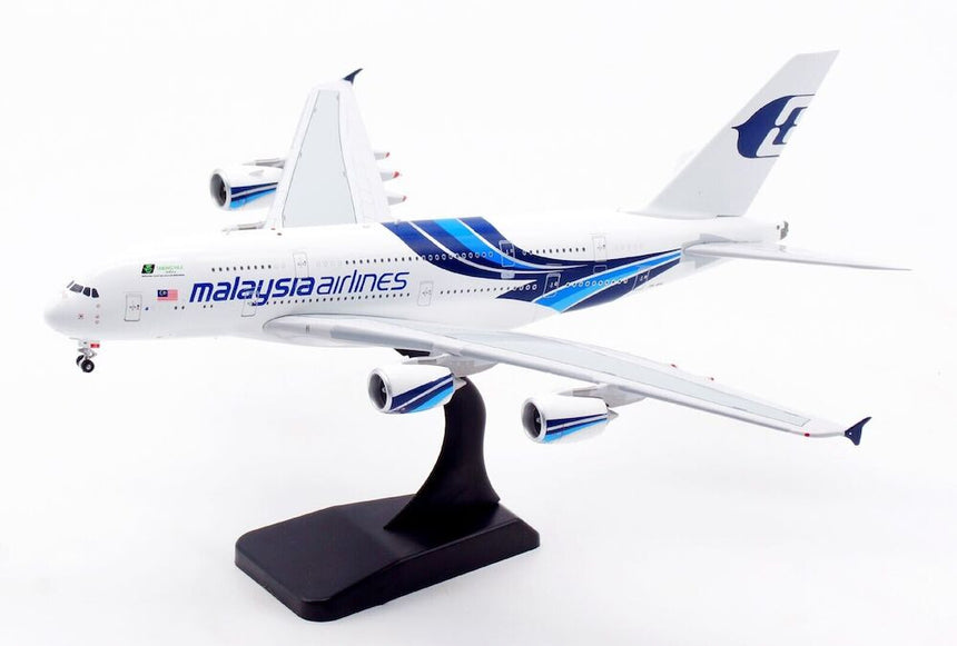 Aviation400 Malaysia Airlines Airbus A380-841 9M-MNE (Rolling Detachable Magnetic Undercarriage) 1/400 Scale
