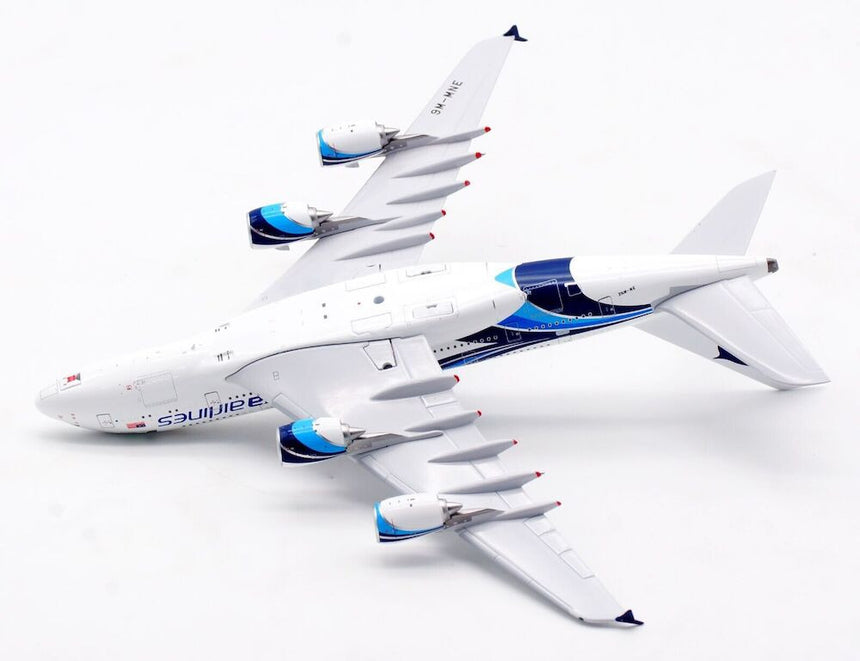 Aviation400 Malaysia Airlines Airbus A380-841 9M-MNE (Rolling Detachable Magnetic Undercarriage) 1/400 Scale