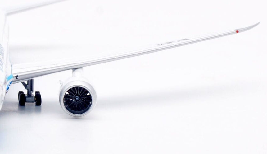 Aviation400 Xiamen Airlines Boeing 787-9 Dreamliner B-1566 (with detachable gear) 1/400 Scale