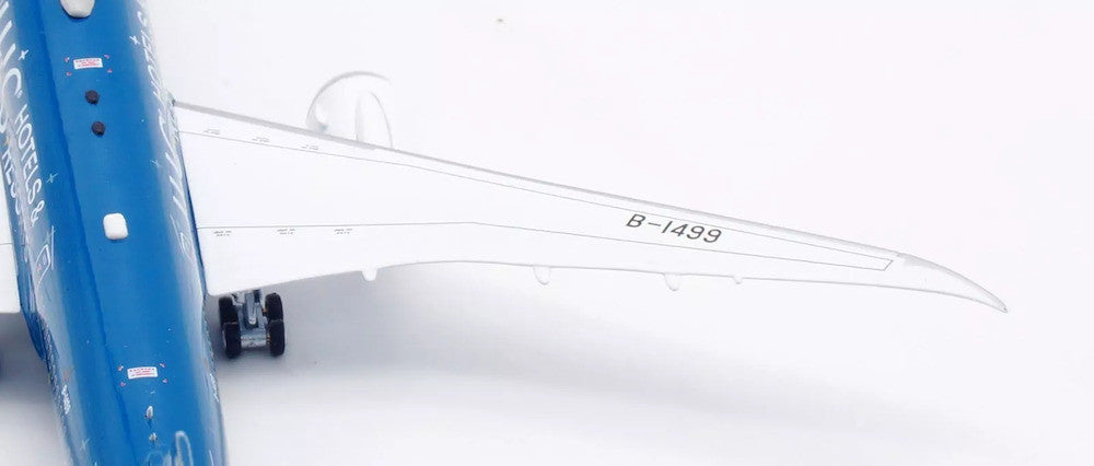 Aviation400 Hainan Airlines Boeing 787-9 Dreamliner "IHG Hotels & Resorts" B-1499 (with detachable gear) 1/400 Scale