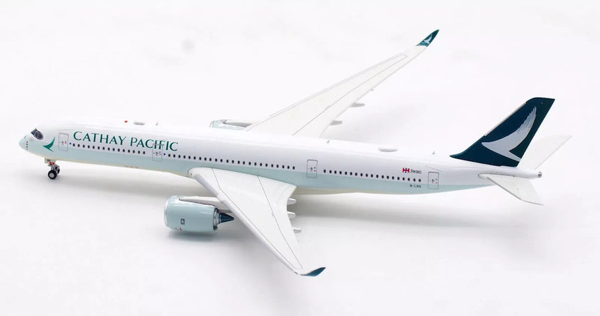 Aviation400 Cathay Pacific Airbus A350-941 B-LRS (with detachable gear) 1/400 Aircraft Scale Model