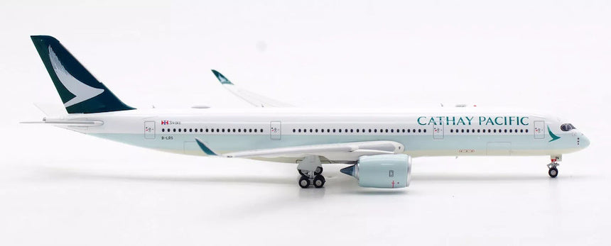 Aviation400 Cathay Pacific Airbus A350-941 B-LRS (with detachable gear) 1/400 Aircraft Scale Model